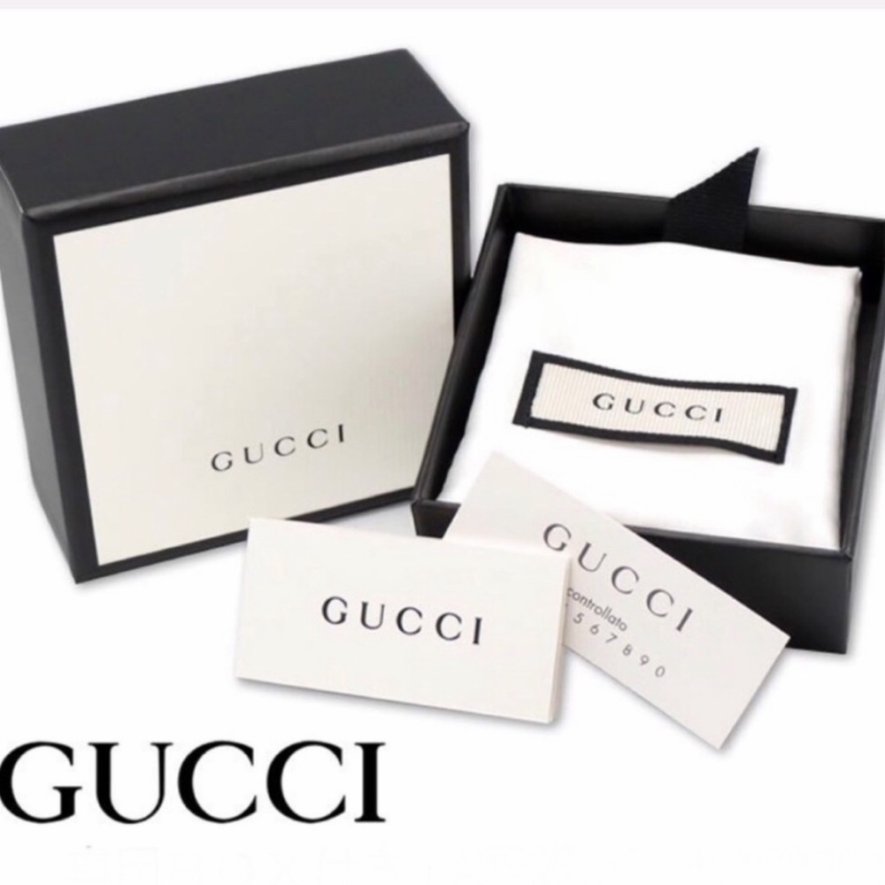 New Gucci Interlocking GG Silver Pendant Authentic - Picture 8 of 9